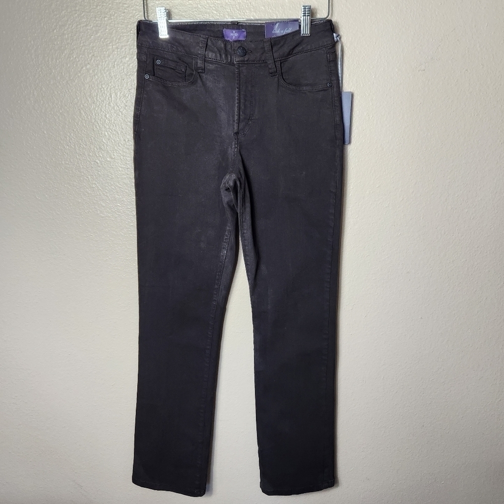 NYDJ Petite Straight Fit Brown Fleur De Lis Embellished Pocket Jeans-Size 6P NWT